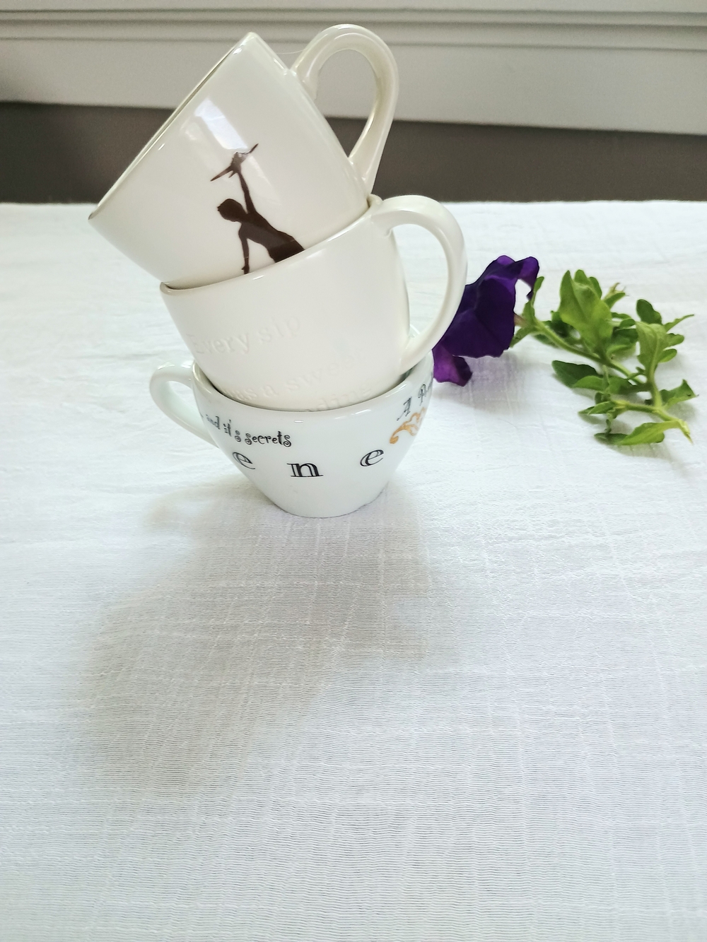 🤎 ECLECTIC CHIC 🤎 x 3 Seattle Lover's Espresso Cups, Starbucks / Storyville